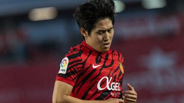 Kang-in Lee en un partido con el RCD Mallorca