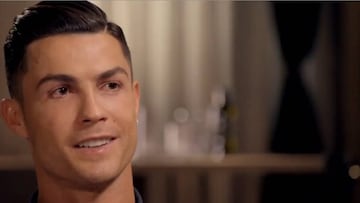 Cristiano dice que quiere ser "un padre molón" y el periodista le deja planchado