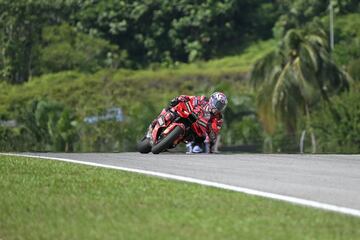 Enea Bastianini durante el Gran Premio de Malasia de Moto GP disputado en el circuito Internacional de Sepang.