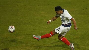 Futbol, Huachipato vs San Lorenzo.
Copa Sudamericana 2021.
El jugador de San Lorenzo Luis Sequeira marca su gol contra Huachipato durante el partido de Copa Sudamericana realizado en el Estadio Sausalito de Vina Del Mar, Chile.
26/05/2021
Raul Zamora/Photosport
Football, Huachipato vs San Lorenzo.
2021 Copa Sudamericana Championship.
San Lorenzoâs player Luis Sequeira scores against Huachipato during the Copa Sudamericana Championship football match held at the Sausalito stadium in Vina del Mar, Chile.
26/05/2021
Raul Zamora/Photosport