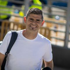 Antonio Hidalgo perfila la pretemporada del Huesca
