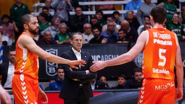 El entrenador del Valencia Basket, Pedro Martínez.