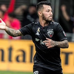Manchester United sigue de cerca a Luciano Acosta