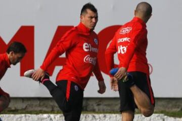 Arturo Salah visitó a la Roja en Pinto Durán