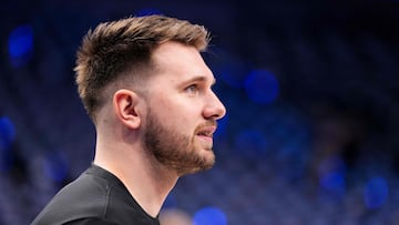 DALLAS, TEXAS - MAY 18: Luka Doncic #77 of the Dallas Mavericks warms up prior to Game Six of the Western Conference Second Round Playoffs against the Oklahoma City Thunder at American Airlines Center on May 18, 2024 in Dallas, Texas. NOTE TO USER: User expressly acknowledges and agrees that, by downloading and or using this photograph, User is consenting to the terms and conditions of the Getty Images License Agreement. Sam Hodde/Getty Images/AFP (Photo by Sam Hodde / GETTY IMAGES NORTH AMERICA / Getty Images via AFP)
