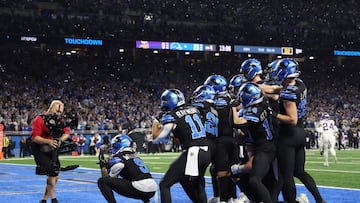 With an impressive regular season record of 15-2, the Lions join Kansas City Chiefs in bypassing the Wild Card round.