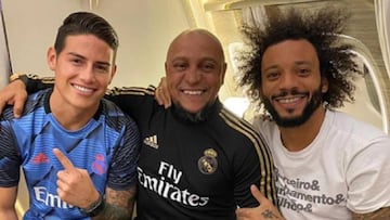 James Rodríguez con Roberto Carlos y Marcelo.