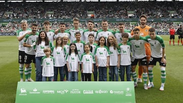 Alineación del Racing contra el Oviedo.