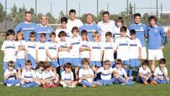 Álvaro Morata visitó la escuela de fútbol ‘Isidoro San José’