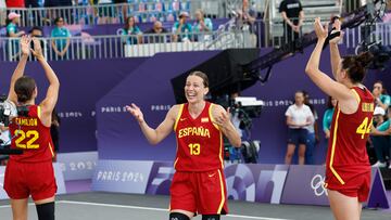 Sandra Ygueravide durante el partido de baloncesto 3x3.