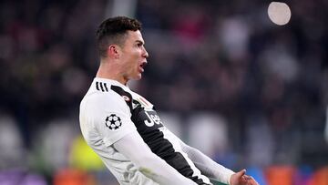 Soccer Football - Champions League - Round of 16 Second Leg - Juventus v Atletico Madrid - Allianz Stadium, Turin, Italy - March 12, 2019  Juventus&#039; Cristiano Ronaldo celebrates at the end of the match   REUTERS/Alberto Lingria