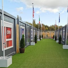 Una mini villa olímpica en los vestuarios de la Caja Mágica