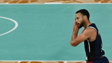 El momento en el que Steph Curry manda a dormir a Paris ganando la medalla de Oro