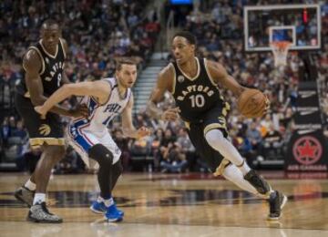 DeMar DeRozan y Tony Wroten.