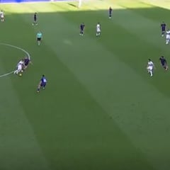 Un excanterano del Madrid marca una salvajada de gol en la Hypermotion: fíjense en la reacciones