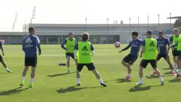 Zidane prepara el duelo ante el Alavés con toda la plantilla