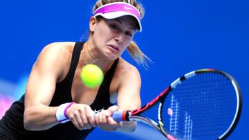 En 2015 comenzó el momento del declive en la carrera de Bouchard. Durante el US Open de aquel año, la canadiense sufrió un accidente en los vestidores que le provocó una conmoción cerebal y su salida del masters.