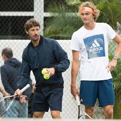 Ferrero planea seguir con Zverev "hasta final de temporada"