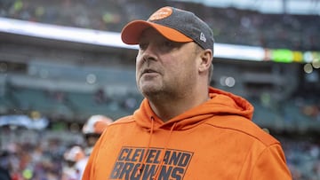 Kitchens fue el sexto entrenador de los Browns en ocupar el puesto desde que la familia Haslams adquiri&oacute; a la organizaci&oacute;n de Cleveland en 2012.