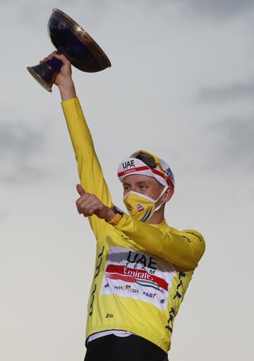Tadej Pogacar ganador del Tour 2020.