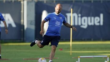 Jos&eacute; Alberto durante el entrenamiento de este jueves.