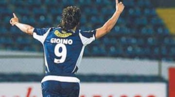 Sergio Gioino llegó desde argentina para pasar por varios clubes de Chile. Actualmente es representante de jugadores.