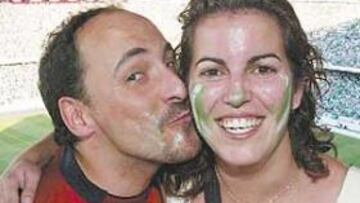 <b>HERMANADOS.</b> La afición estuvo bien en todo momento, de hecho algunos hasta congeniaron.