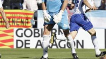 <b>ZARAGOZA 1 - TENERIFE 1</b>. Los isleños mantienen los cuatro puntos de ventaja con los maños.