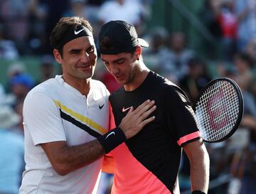 Roger Federer cayó en su primer partido en el Master de Miami con el desconocido australiano de 21 años Thanasi Kokkinakis, actual número 175 del ranking mundial. El suizo llevaba un año sin caer en un debut de un torneo y perdió el número 1 de la lista de la ATP, ya que Rafael Nadal, quien retomará esa posición, no perderá puntos al no disputar el torneo por lesión.