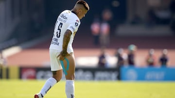 Salida de Iturbe por lesión.