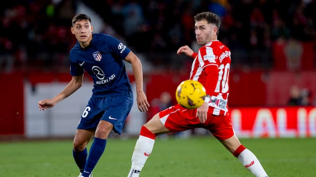 Embarba no viaja con el Almería y está más cerca del Rayo