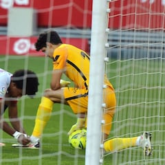 Koundé, Acuña y Navas peligran para la final en Valdebebas