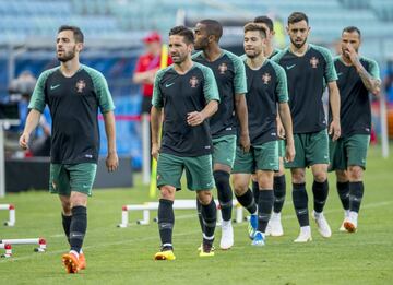 Portugal se prepara para su debut frente a España