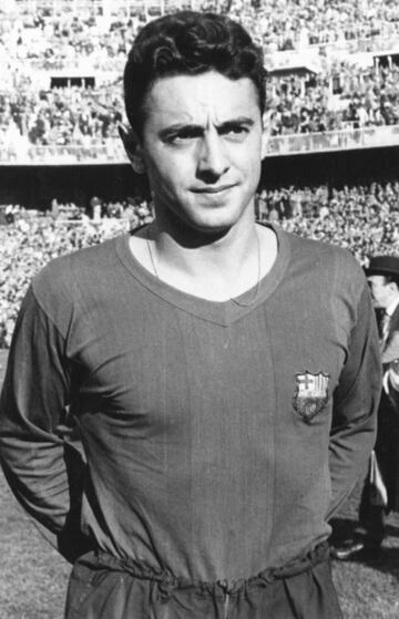 Jugó en el Barcelona las temporadas 54/55 y 55/56
