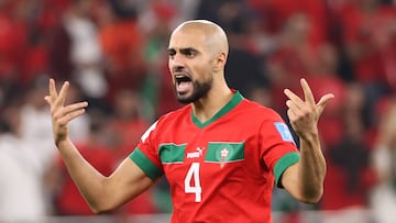 Sofyan Amrabat, durante un partido del Mundial de Qatar 2022 con Marruecos.