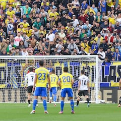 El árbitro de VAR, convertido en inductor