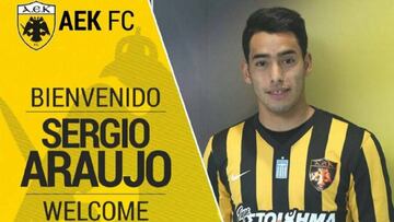 Araujo con el AEK. 