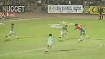 Este es el olvidado primer gol del ‘Coto’ Sierra en la selección chilena: ¡la clavó en un ángulo!