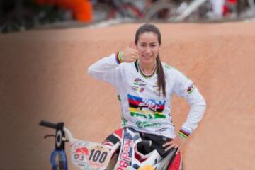 La rider BMX/bicicross colombiana ganó  la prueba contrarreloj del campeonato mundial de Bélgica, además de finalizar en primer lugar en la clasificación de la Unión de Ciclismo Internacional.