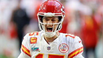 GLENDALE, ARIZONA - FEBRUARY 12: Patrick Mahomes #15 of the Kansas City Chiefs reacts before playing against the Philadelphia Eagles in Super Bowl LVII at State Farm Stadium on February 12, 2023 in Glendale, Arizona. Carmen Mandato/Getty Images/AFP (Photo by Carmen Mandato / GETTY IMAGES NORTH AMERICA / Getty Images via AFP)