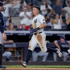 Yankees igualan serie contra los Rays con gran actuación de Anthony Volpe