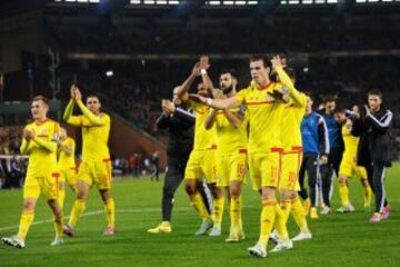 Bélgica - Gales. Los jugadores galeses celebran el empate ante Bélgica.