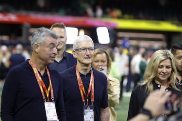 El CEO de Apple, Tim Cook, llegó al Superdome.