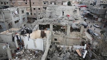 A house damaged in an Israeli strike lies in ruin, amid the ongoing conflict between Israel and the Palestinian Islamist group Hamas, in Rafah, in the southern Gaza Strip, April 29, 2024. REUTERS/Hatem Khaled