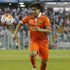 Sanhueza y el retiro: "Quiero terminar en Primera División"