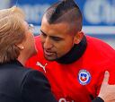 Los mensajes en twitter entre Vidal y la Presidenta Bachelet