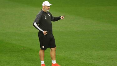 El Slavia es un equipo de autor que juega por encima de su calidad