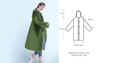 Así es el chubasquero plegable y de bolsillo que es 100% impermeable