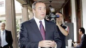 <b>CRÍTICO. </b>Ramírez acepta pagar a Freire y Boluda, pero lamenta la postura de García Navarro.