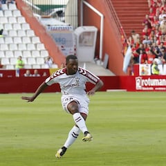 Bela sigue sin equipo tras declararse en rebeldía